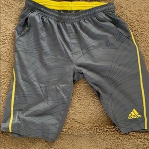 Adidas grey tennis shorts and top